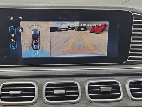 Certified 2026 Mercedes-Benz GLS 450 4MATIC image 21