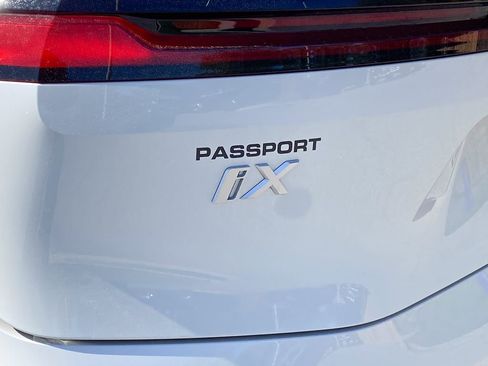 New 2026 BMW iX xDrive45 image 7