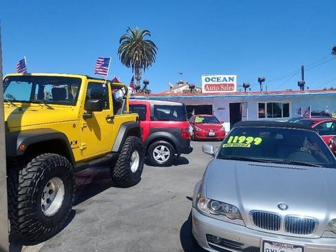 Used 2009 Jeep Wrangler X AWD/4WD image 17