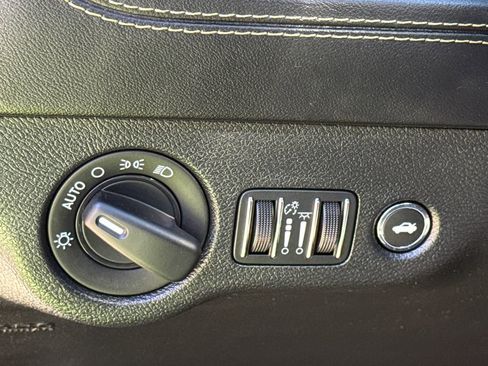 Used 2023 Dodge Charger Scat Pack RWD image 22