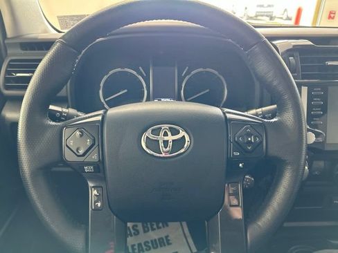 Certified 2023 Toyota 4Runner TRD Off-Road Premium w/ Off Road Premium Plus Package AWD/4WD image 10