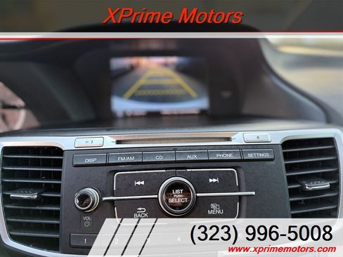 Used 2017 Honda Accord LX image 23