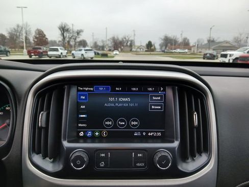 Certified 2022 GMC Canyon Elevation w/ Elevation Premium Package image 26