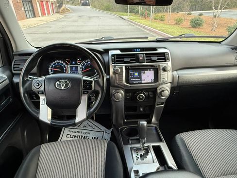 Used 2015 Toyota 4Runner SR5 RWD image 19