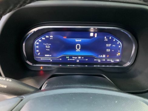 Used 2022 Chevrolet Tahoe Z71 w/ Z71 Off-Road Package image 11