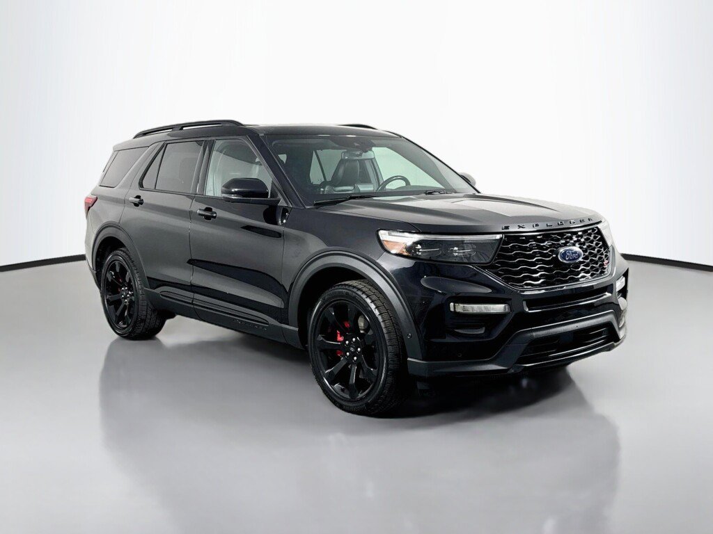 Used 2021 Ford Explorer ST w/ ST Street Pack AWD/4WD image 7