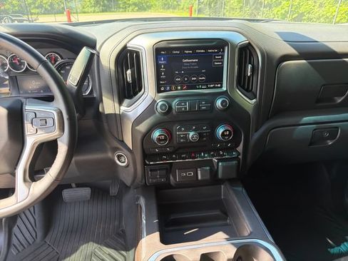 Used 2020 Chevrolet Silverado 1500 RST AWD/4WD image 20