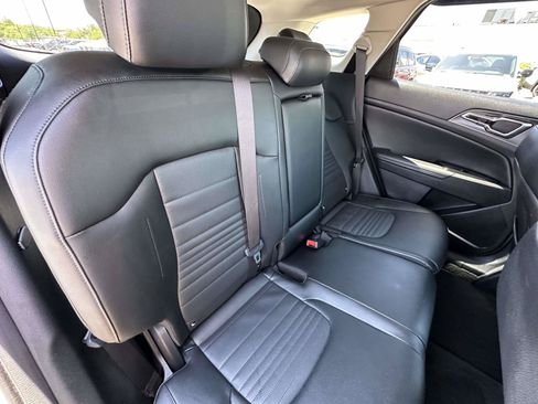 Used 2023 Kia Sportage SX AWD/4WD image 28