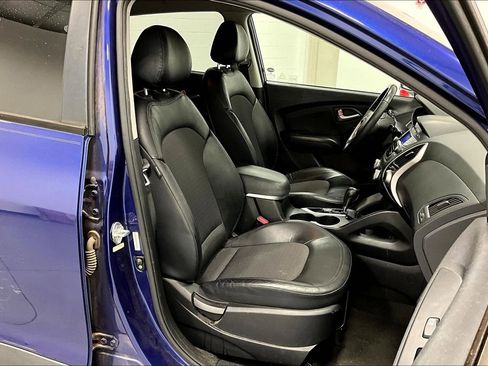 Used 2012 Hyundai Tucson GLS image 10