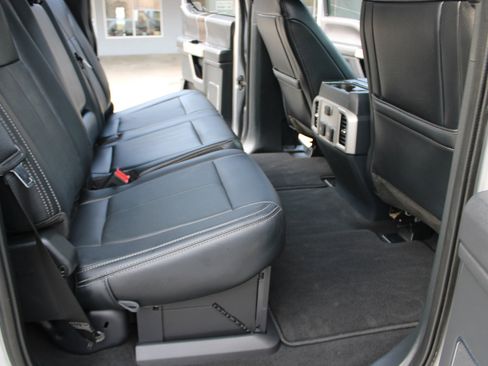 Used 2022 Ford F250 Lariat w/ Lariat Value Package image 14