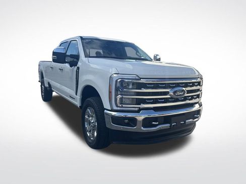 Used 2023 Ford F250 Lariat w/ Lariat Ultimate Package image 2