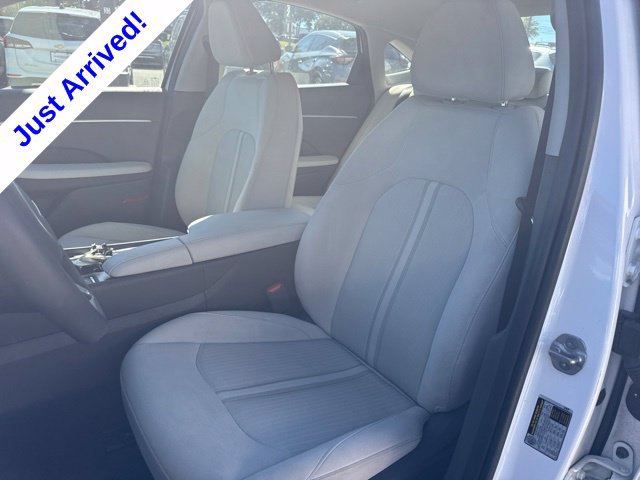 Used 2025 Hyundai Sonata SEL FWD image 12