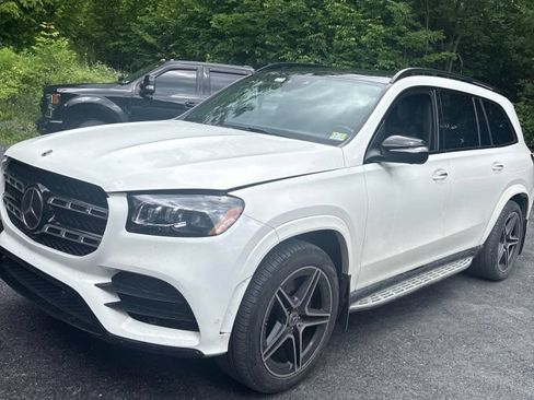 Used 2022 Mercedes-Benz GLS 580 4MATIC image 1