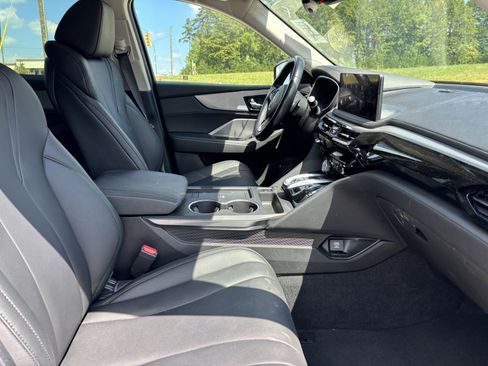 Used 2025 Acura MDX FWD image 35