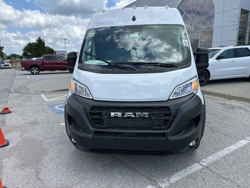 New 2025 RAM ProMaster 2500 w/ Convenience Group image 10