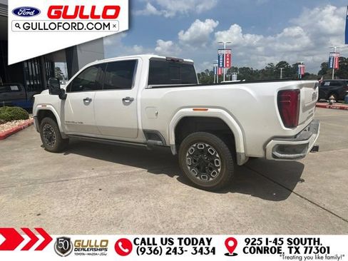 Used 2024 GMC Sierra 3500 Denali w/ Denali Reserve Package AWD/4WD image 3