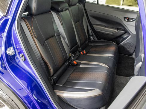 Used 2024 Subaru Crosstrek 2.5i Limited w/ Crosstrek Mirror Package AWD/4WD image 41