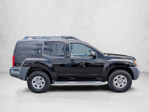 Used 2015 Nissan Xterra X AWD/4WD image 5