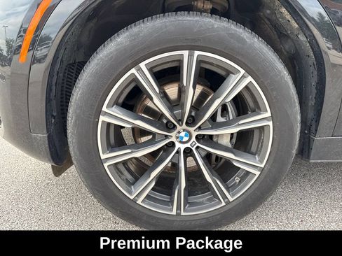 Used 2025 BMW X6 xDrive40i AWD/4WD image 11