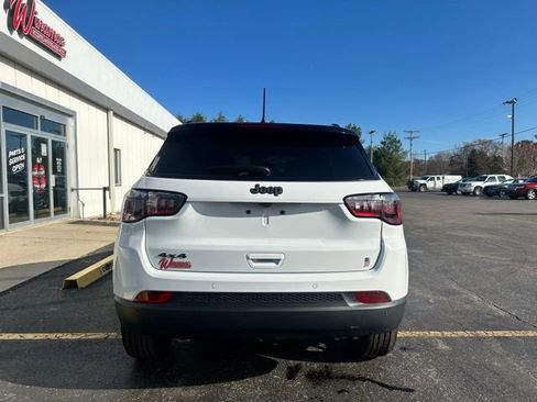 New 2026 Jeep Compass Limited image 7