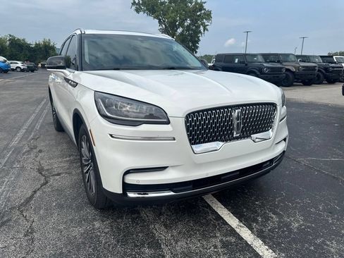 Used 2023 Lincoln Aviator AWD w/ Premium Package image 51