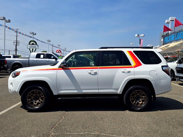 Used 2023 Toyota 4Runner 40th Anniversary SE AWD/4WD image 8