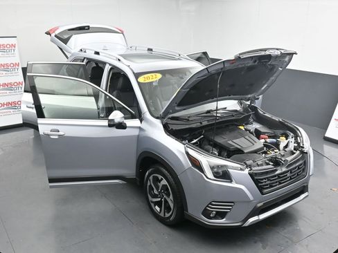 Used 2022 Subaru Forester Touring image 42