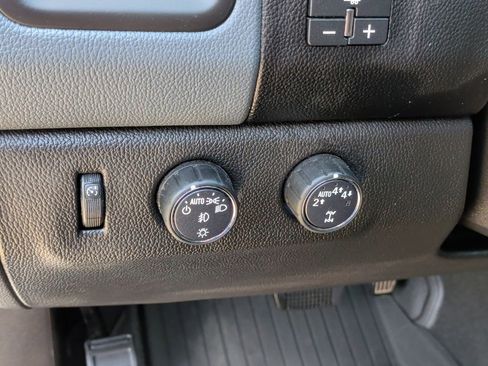 Used 2022 Chevrolet Colorado Z71 image 15