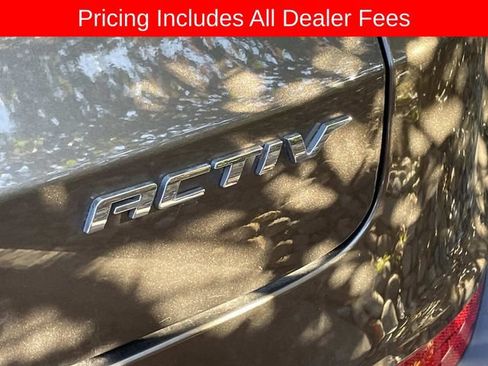 Used 2021 Chevrolet TrailBlazer ACTIV w/ Sun and Liftgate Package AWD/4WD image 8
