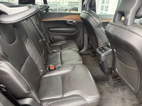 Used 2017 Volvo XC90 T6 Inscription w/ Vision Package AWD/4WD image 13