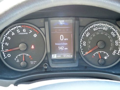 Used 2022 Toyota Tacoma SR image 39