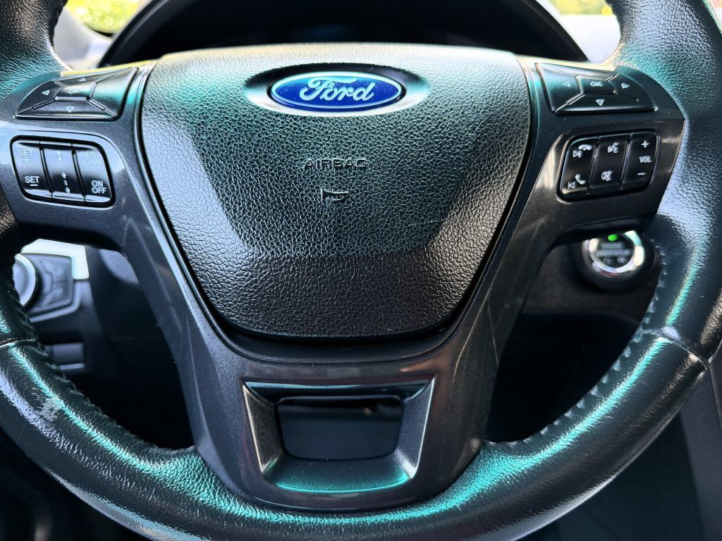 Used 2019 Ford Explorer XLT w/ Equipment Group 202A FWD image 23