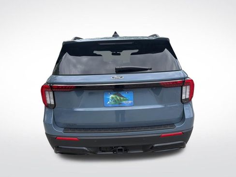 Used 2025 Ford Explorer ST-Line image 7