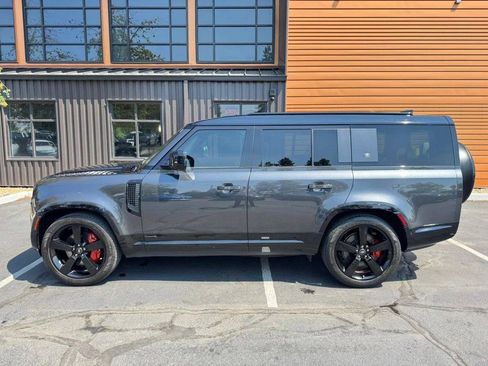Used 2023 Land Rover Defender 130 X AWD/4WD image 2