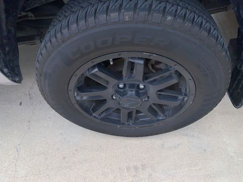 Used 2021 Toyota Tundra SR5 RWD image 19