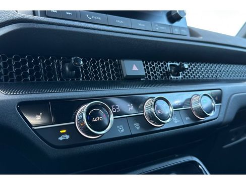 Used 2025 Honda CR-V Sport image 28