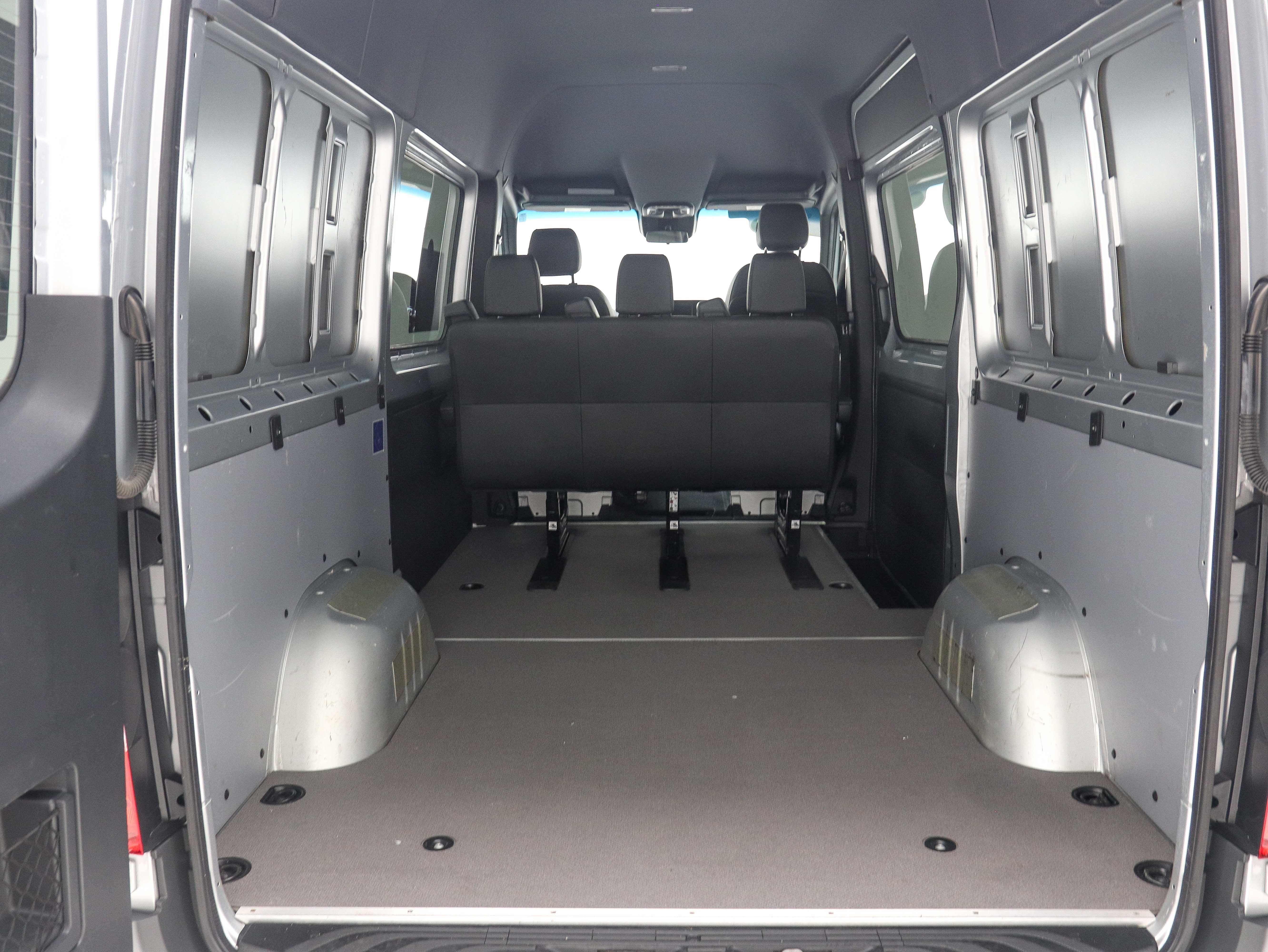 Used 2019 Mercedes-Benz Sprinter 4x4 144 image 12