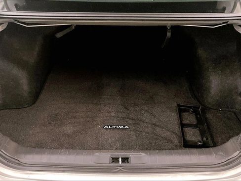 Used 2017 Nissan Altima 3.5 SL image 34