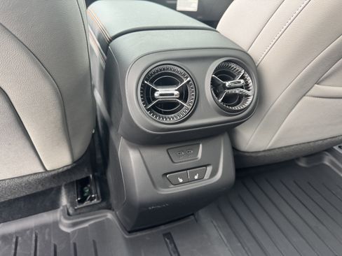 New 2026 Chevrolet Blazer EV SS image 17