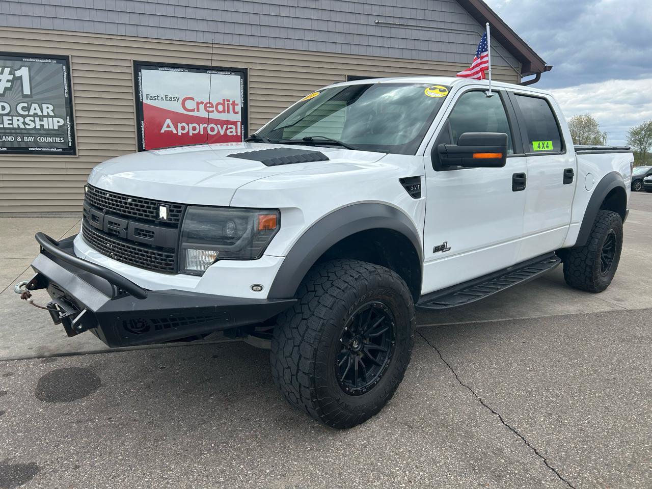 Used 2014 Ford F150 Raptor w/ Equipment Group 801A Luxury AWD/4WD image 1