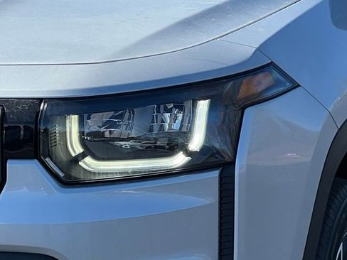 New 2026 Jeep Cherokee Laredo image 36