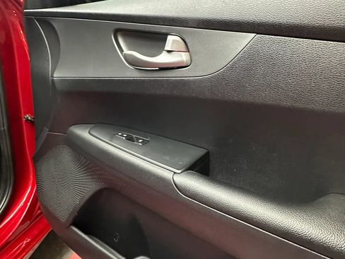 Used 2021 Kia Forte LXS FWD image 28