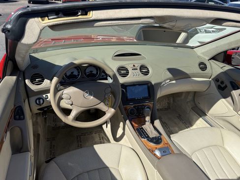 Used 2007 Mercedes-Benz SL 55 AMG image 34