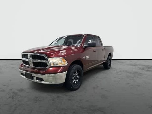 Used 2020 RAM 1500 Classic SLT AWD/4WD image 7