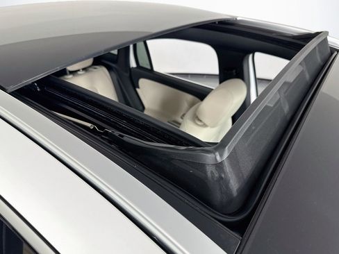Certified 2026 Mercedes-Benz GLA 250 image 23