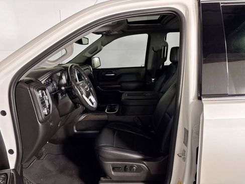 Used 2019 GMC Sierra 1500 SLT w/ SLT Premium Plus Package AWD/4WD image 11
