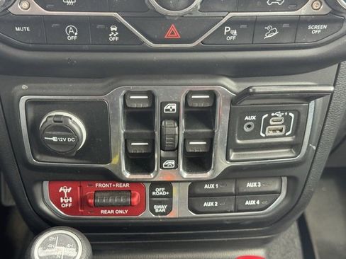 Used 2021 Jeep Wrangler Unlimited Rubicon image 22