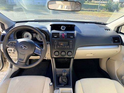 Used 2013 Subaru Impreza 2.0i image 14