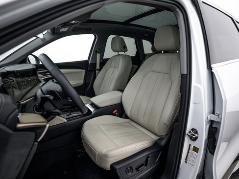 Certified 2025 Audi Q5 Premium Plus w/ Premium Plus image 15