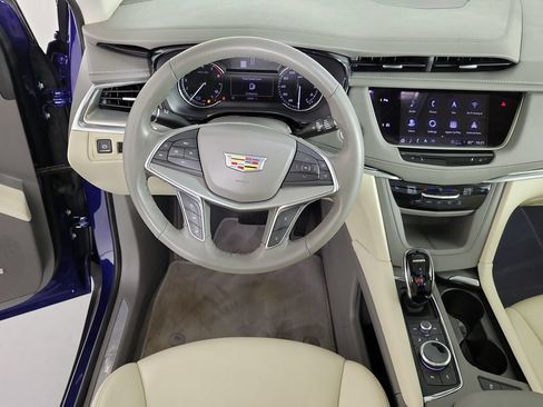 Used 2024 Cadillac XT5 Premium Luxury FWD image 15